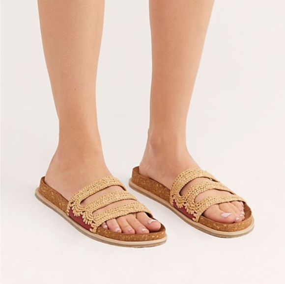 Boho Chic Free People Slide Sandals - Picture 2 of 12